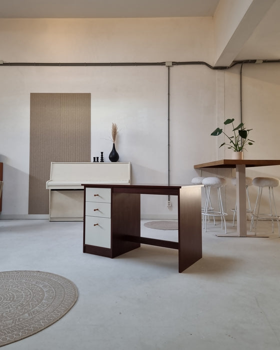 70's bureau