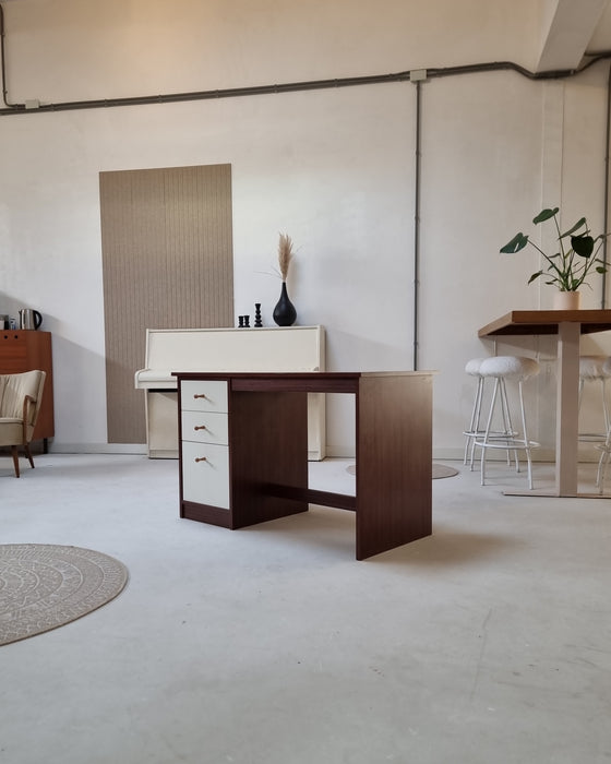 70's bureau