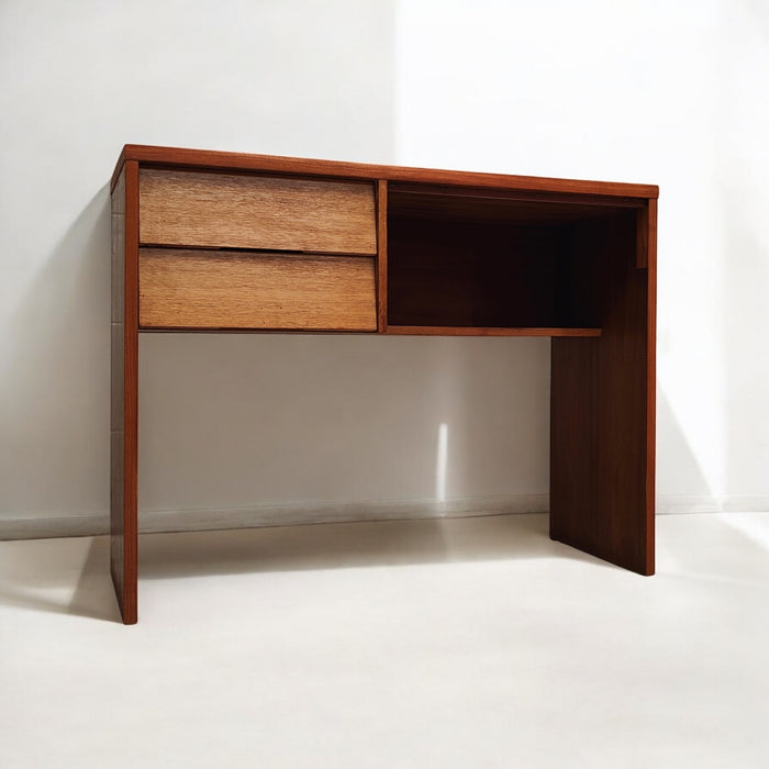 Mid Century bureau