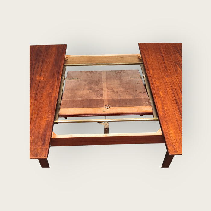 Mesa de comedor Mid Century