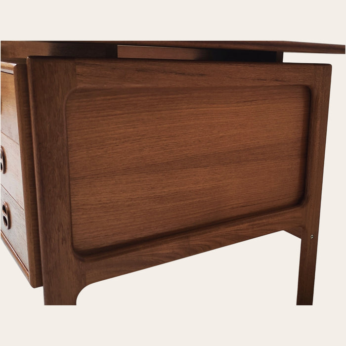 Mid Century bureau