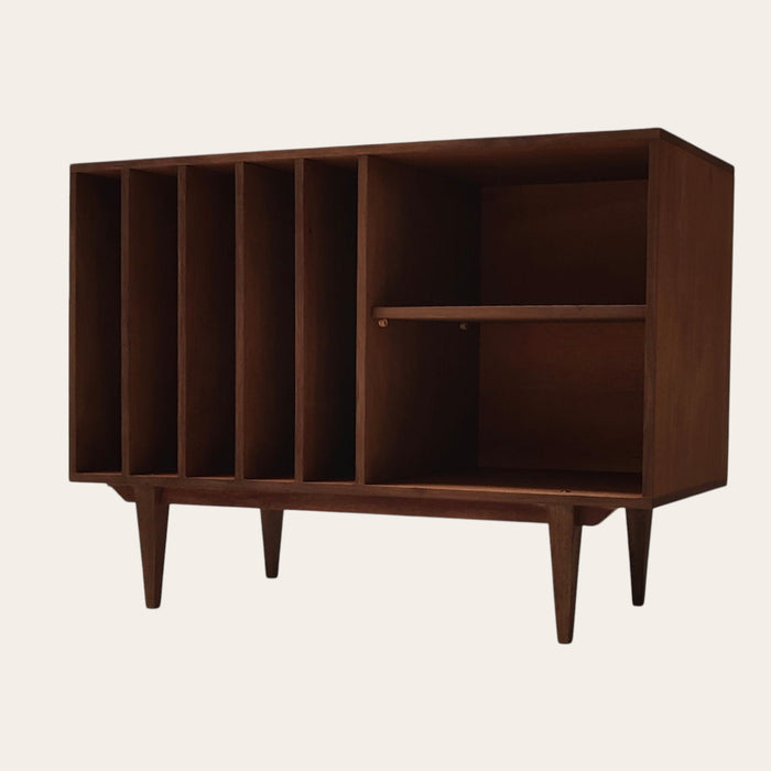 Record player cupboard bastian