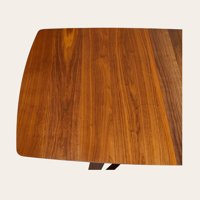 Japandi eettafel
