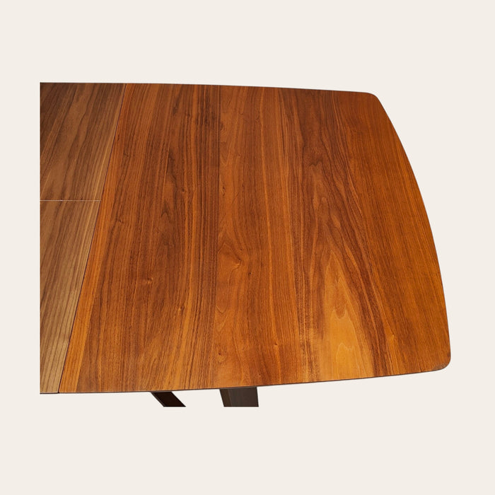 Japandi eettafel