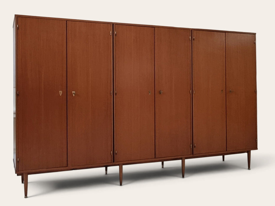 Mid Century kledingkast